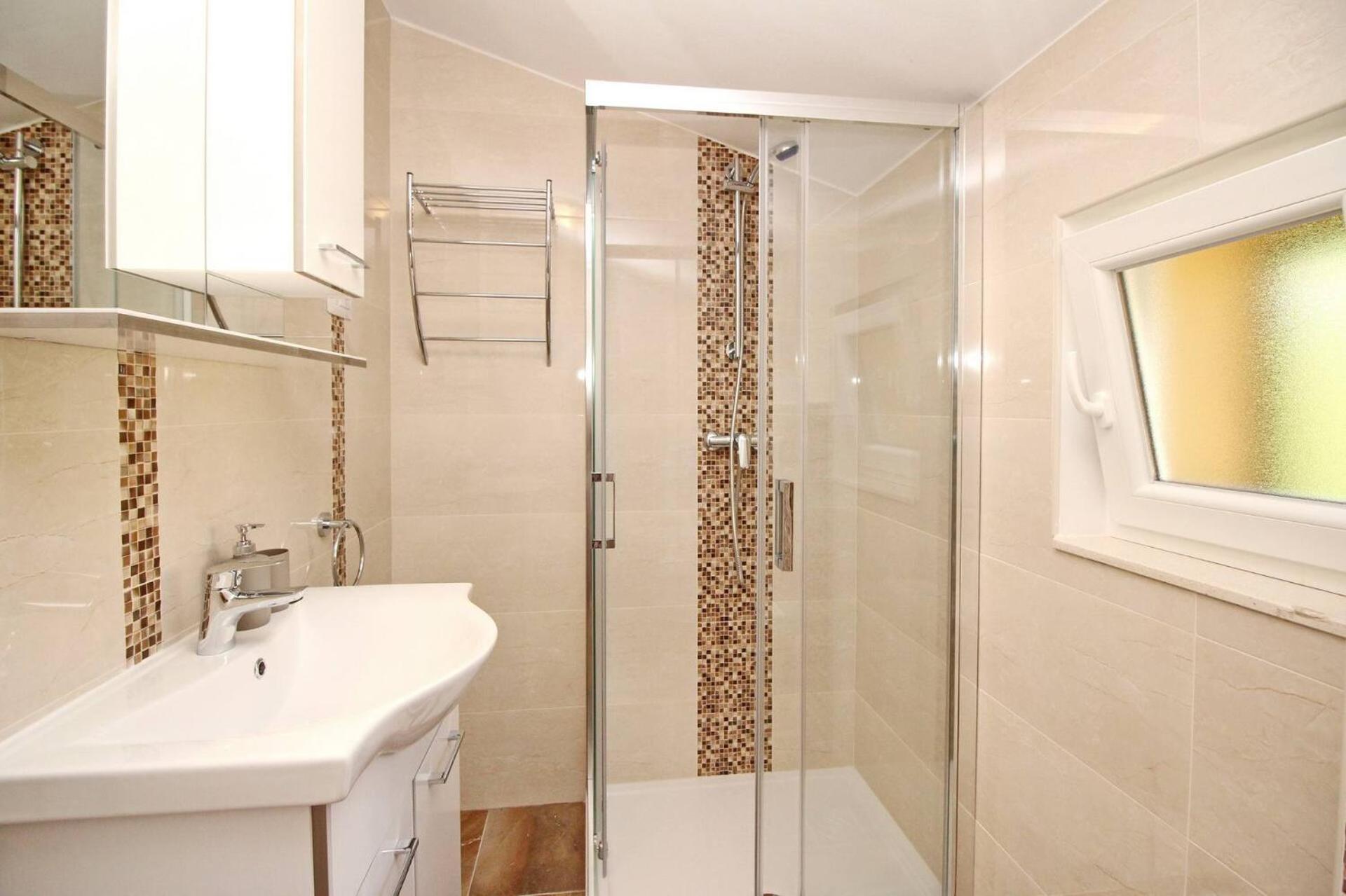 Sunshine Residence Baska מראה חיצוני תמונה