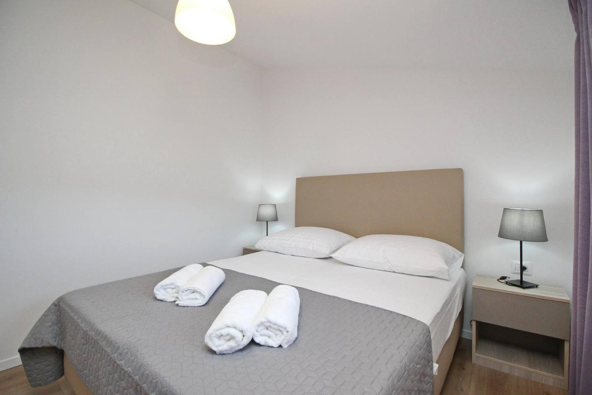 Sunshine Residence Baska מראה חיצוני תמונה