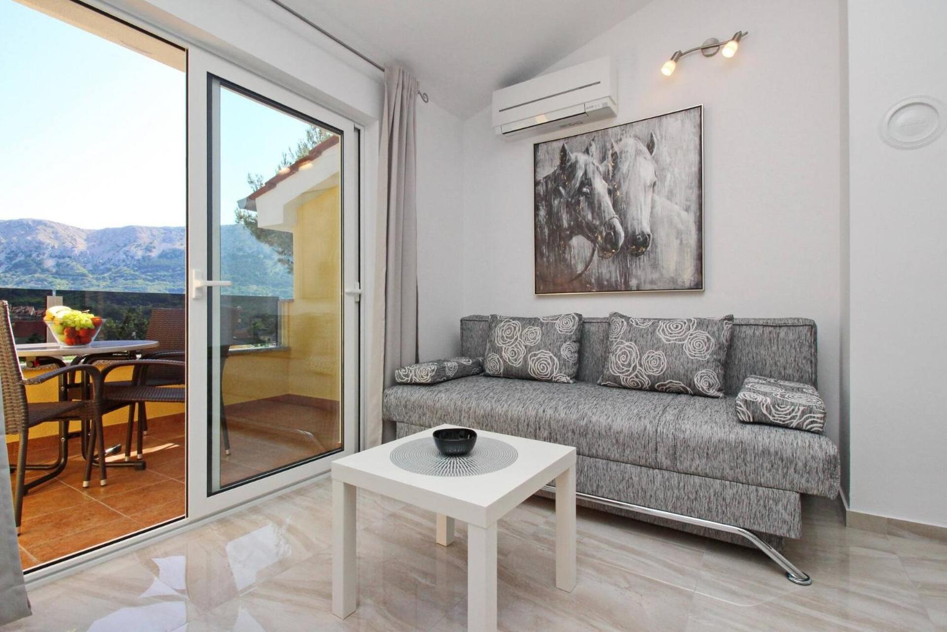 Sunshine Residence Baska מראה חיצוני תמונה