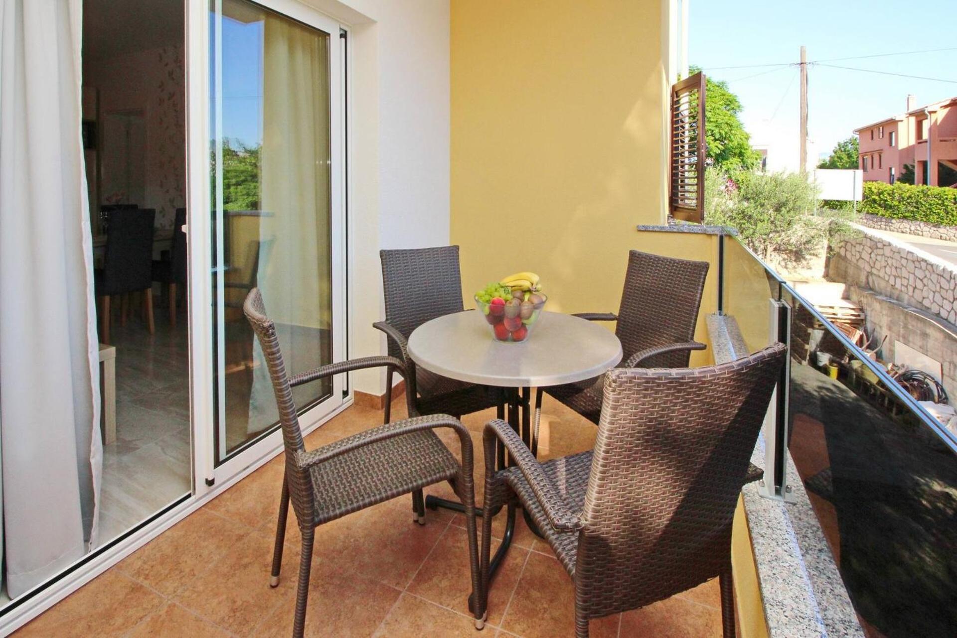 Sunshine Residence Baska מראה חיצוני תמונה