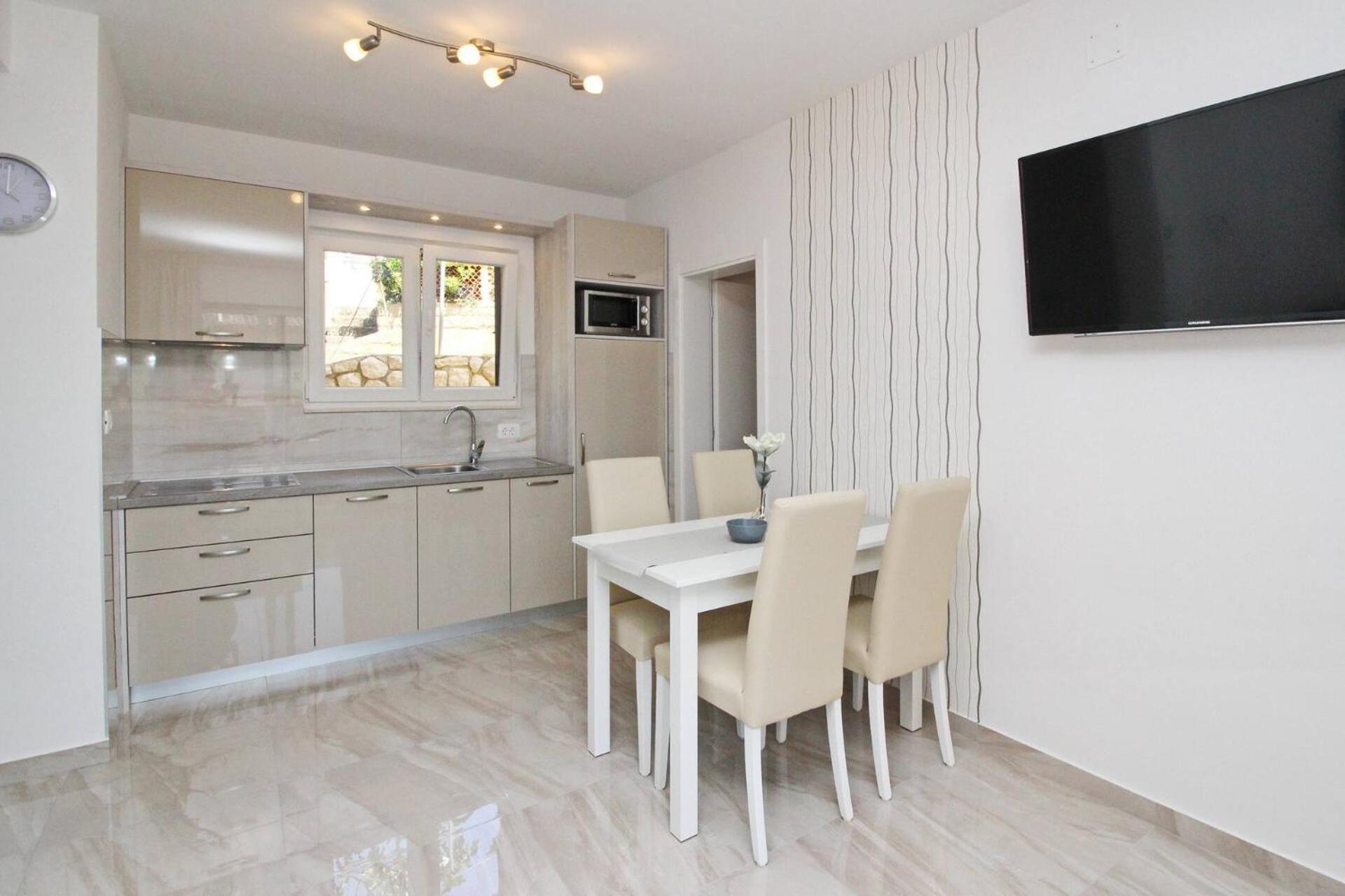Sunshine Residence Baska מראה חיצוני תמונה