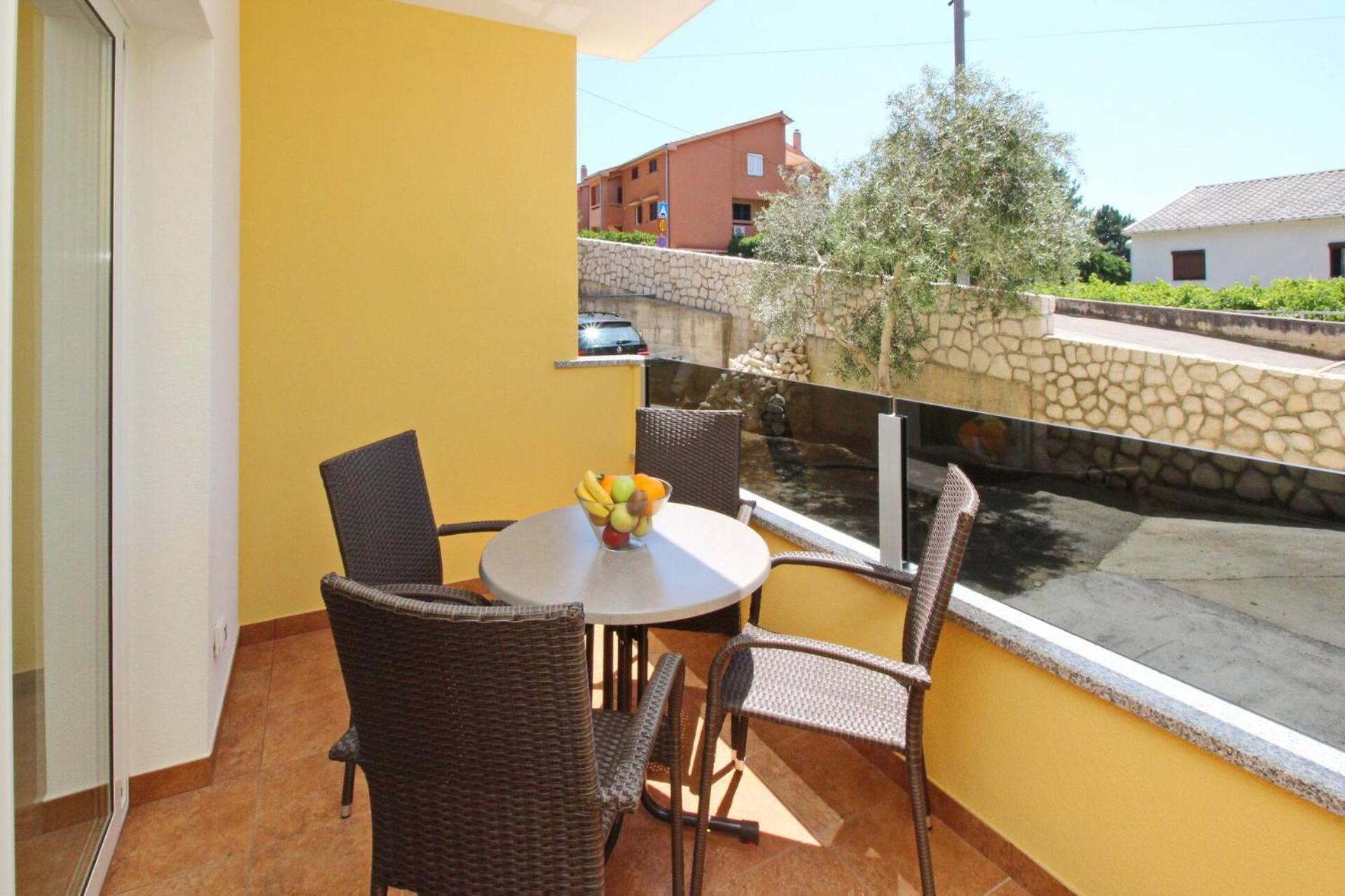 Sunshine Residence Baska מראה חיצוני תמונה