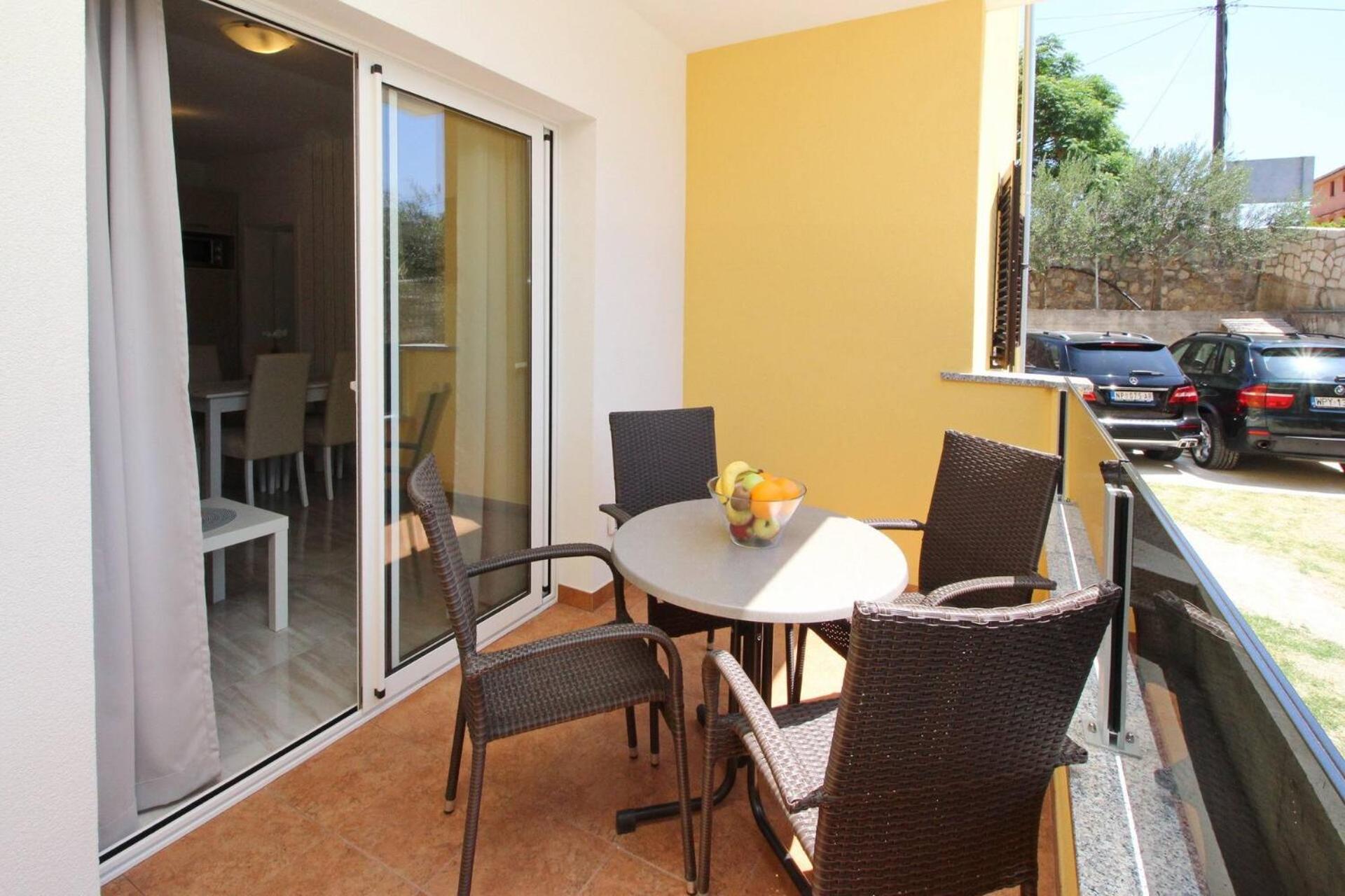 Sunshine Residence Baska מראה חיצוני תמונה